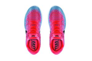 Nike Lunarepic Flyknit 2 se inspira en las opiniones de corredores que llevan tiempo buscando unas zapatillas con el ajuste ceñido y la sensación de no llevar nada, como la de un calcetín.