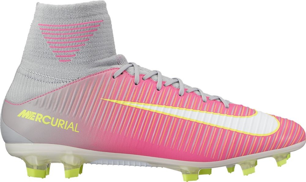 nike womens soccer boots